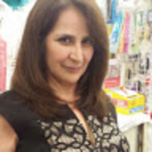 Meet your Posher, Josefina